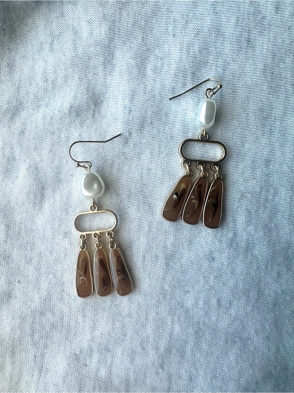 Pearl Brown Dangle Earrings